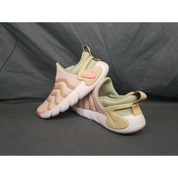 Nike Toddlers Dynamo Go (TD) Athletic Sneakers Slip-On Pink Size 8 NEW NO BOX! - Picture 7 of 8
